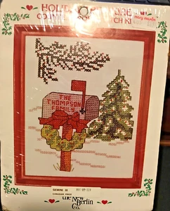 Weihnachtsdeko Set gezählt Kreuzstich Neu Berlin Briefkasten personalisiert NEUWERTIG - Bild 1 von 4