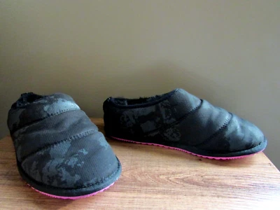 Zapatilla Sorel Go Bodega Run Negro/Gris Camuflada Zapatos/talla 8-exhibición de tienda Foto 1 de 4