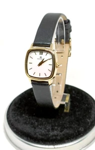 ACCURIST Ladies Gold Tone MOP Dial Square Case Quartz Watch- VGC/Working - Picture 1 of 11