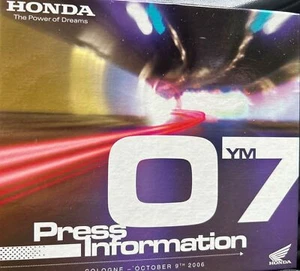 Honda 2007 Cologne Motor Show Car Press Sales Info CD & DVD - Picture 1 of 3