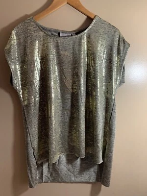Blusa Dantelle Mujer Metálica Dorada Top Talla M Estampado de Lámina Brillante Dobladillo Paso Nueva Foto 1 de 4