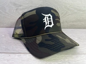 NEW DETROIT TIGERS D GREEN CAMO HAT 5 PANEL HIGH CROWN TRUCKER SNAPBACK - Picture 1 of 3