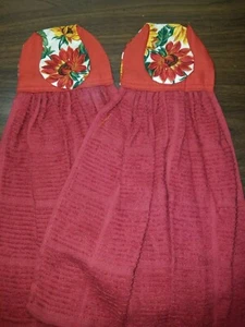 Set of 2 Handmade Hanging Kitchen Towels - Picture 1 of 1