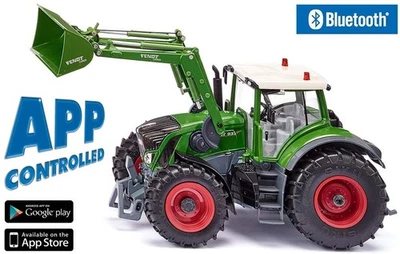 SIKU, FENDT 933 Vario with charger Radio-controlled via Bluetooth application... - Image 1 of 4
