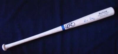 Vintage ARAMIS RAMIREZ  Rawlings Big Stick Baseball Bat 34" Length (Autographed) - Image 1 of 4
