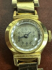 Women's Vintage Doxa Frankenstein Watch Square Face In Round Casing Wind Up Runs - Picture 1 of 10