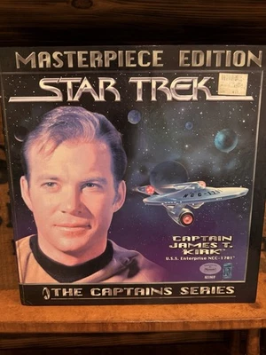 STAR TREK MASTERPIECE EDITION 12" CAPTAIN KIRK FIGURE CAPTAIN SERIES NIB - Image 1 of 4