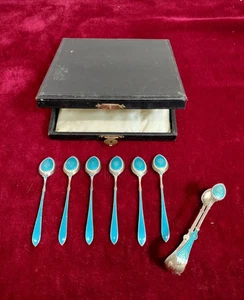 ENSEMBLE DE CUILLÈRES ET PINCES. ARGENT ÉMAILLÉ, GUILLOCHÉ. SCANDINAVIE. XIX-XX - Imagen 1 de 8