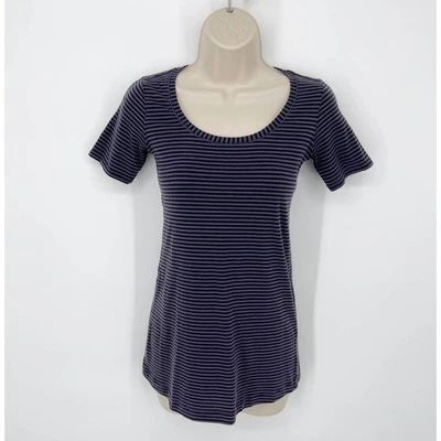 Camiseta Lululemon Mujer 2 Azul Negro Rayas Manga Corta Cuello Redondo Ligera Foto 1 de 4
