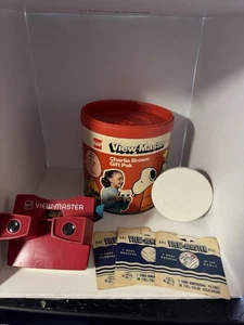 View Master Gift Pack Set 7 Snoopy/Charlie Brown Reels Plus Extra SHIPS SAME DAY - Picture 1 of 11