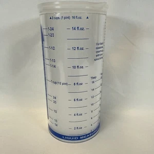 The Pampered Chef MEASURE ALL 2 Cup Measuring Cup Wet/Dry/Liquid/Solid Nice - Picture 1 of 5