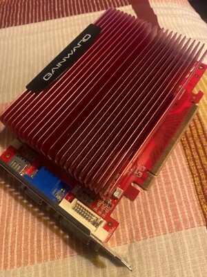 Gainward NVIDIA GeForce 8600 GT (471846200-8859) 256MB PCI Express x16 Graphics - Image 1 of 2