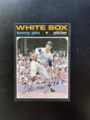1971 TOPPS #520 TOMMY JOHN CHI WHITE SOX— TOUGH IN HIGH GRADE💥*** (wph) - Image 1 of 2