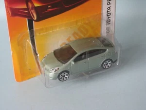 Matchbox Toyota Prius Light Green / Grey Body Toy Model EV Car 73mm Long d Taxi - Picture 1 of 2