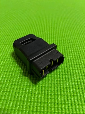 Адаптер Shimano STEP SM-BTE60 — деталь Shimano No: Y79N00010 - Изображение 1 из 4