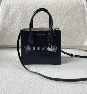 NWT Michael Kors Mercer Medium Messenger Crossbody Bag in Black Leather $298 - Image 1 of 4