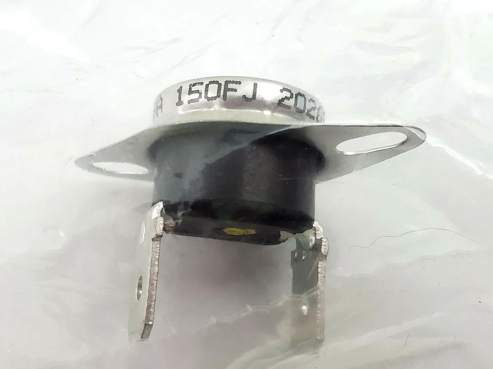 Goodman Amana 20269903 Auxillary Limit Auto Reset Switch 20269903SP - Image 1 of 4