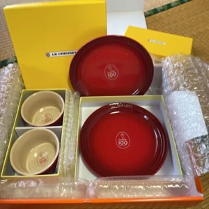 Le Creuset Plates Kewpie 100th Anniversary Novelty - Picture 1 of 2