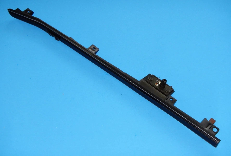 Cadillac Fleetwood Deville 1977 1978 1979 OEM sensor de control de clima embellecedor de tablero Foto 1 de 4