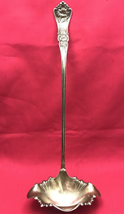 Fluted Edge Silverplated Punch Ladle GRENOBLE aka GLORIA 14 1/4" Wm A Rogers