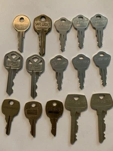 Keys Sentry Safe, Fire-safe, Versaguard, Elite Security, Etc. Mixed Lot Of 15 - Picture 1 of 9