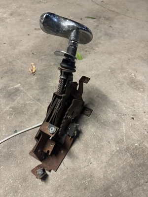 B&M Universal 3 Speed Automatic Ratchet MegaShifter - Image 1 of 3