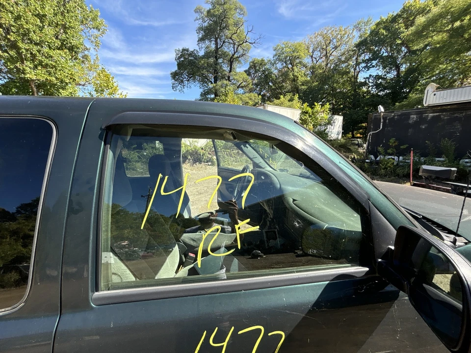 Front Door Glass/window GMC SIERRA 1500 Right 99 00 01 02 03 04 05 06 07 Foto 1 de 1