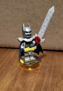 LEGO Batman - Original - Minifigura de Batman Excalibur con soporte y espada - Imagen 1 de 3