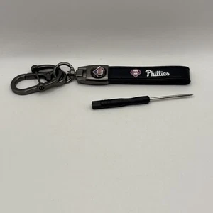 Black Leather 5¾" Car Keychain & Key Fob Ring, Philadelphia Phillies - Picture 1 of 4
