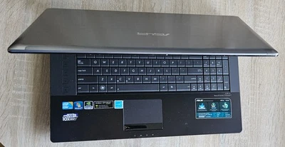 ASUS - Aspire V3 - 771/V3 - 731 - 17,3". - Bild 1 von 4