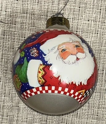 De colección Mary Engelbreit Sello Recuerdo Papá Noel Con Juguetes Adorno de Vidrio 1995 Foto 1 de 4