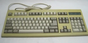 BTC-5339R Professional Series Mechanische Tastatur, 5-Pin DIN Englisch AT Style - Bild 1 von 6