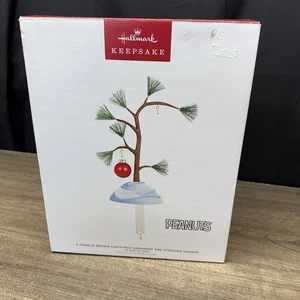 Hallmark Keepsake "Charlie Brown Christmas Ornament & Stocking Holder" NEW - Picture 1 of 10