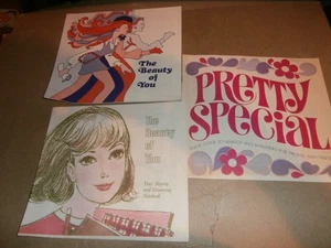3 folletos vintage AVON 1968 1970 The Beauty of You 1969 bastante especial - Imagen 1 de 18
