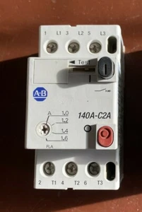 140A-C2A-B16A Allen-Bradley Circuit Breaker (2pcs) - Picture 1 of 5
