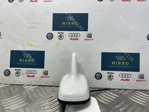 AUDI Q3 WHITE SHARK FIN ROOF AERIAL 2011 TO 2014 4G0035503E - Picture 1 of 10