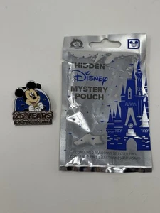 Prendedor Disney 2025 Oculto 25 Años de Intercambio Pin Mickey Mouse #170914 Misterio - Imagen 1 de 5