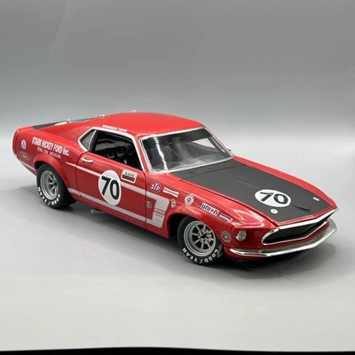 Welly масштаб 1:18 литой 1969 Ford Mustang Trans Am #70 Warren Tope как новый в коробке - Изображение 1 из 4