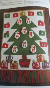 24 Page Knitting Pattern Book-Christmas items Incl. Advent Calendar,Sweaters ETC - Picture 1 of 3