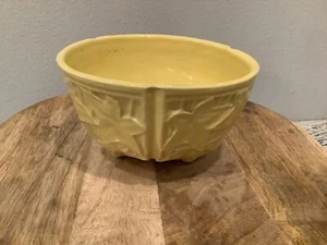 McCoy Art Pottery Yellow Art Deco Planter Footed Bowl Ivy Leaf Flower Pot - Picture 1 of 8