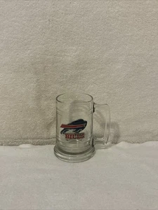Taza de cerveza de vidrio vintage Buffalo Bills NFL metal logotipo en relieve ENVÍO GRATUITO - Imagen 1 de 6