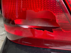 Fix Rotas Luces de Coche Lente Cola Vidrio Reparación Palo en Cinta Indicador de Freno MOT - Imagen 1 de 6