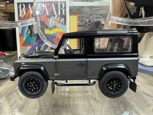 LAND ROVER DEFENDER 90 Autobiography 1/18 Kyosho - Picture 1 of 17
