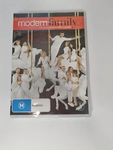 MODERN FAMILY THE SEVENTH SEASON DVD (M) Region 4 Free Postage - Picture 1 of 2