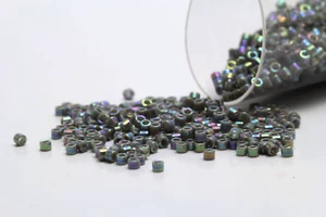 Miyuki Delicas 11/0 Undurchsichtig Grau AB Rocailles DB-168 - Bild 1 von 2