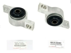 TOYOTA GENUINE LEXUS 2013-16 GS350 GS450h FRONT LOWER CONTROL ARM BUSHINGS LH+RH - Picture 1 of 4