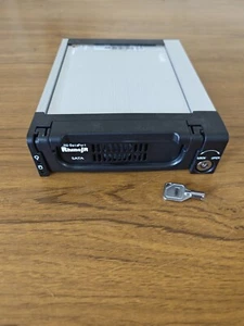 CRU-DataPort 6650-5000-0500 RhinoJR 110 SATA II Removable HDD Enclosure - Afbeelding 1 van 13