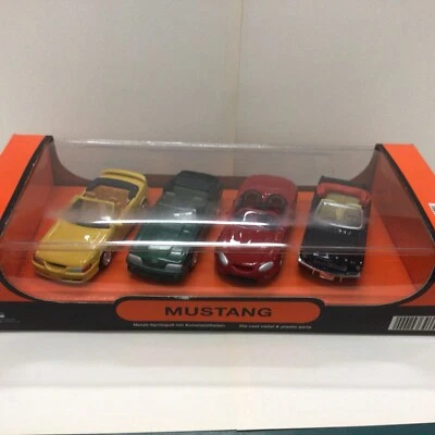 Mustang New Ray 48635 4x Mustang Gift Set Mach III GT Convertible 1:43 - Immagine 1 di 4