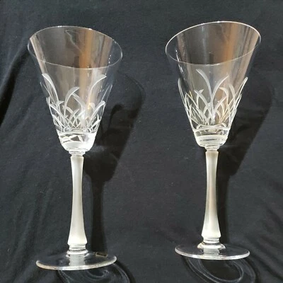 VINTAGE MIKASA WIND DRIFT MARTINI/WINE GLASSES SET OF 2 - Image 1 of 4