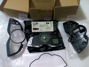 SUZUKI B-KING CLOCKS-GAUGES-SPEEDOMETER(NON ABS) - Picture 1 of 9